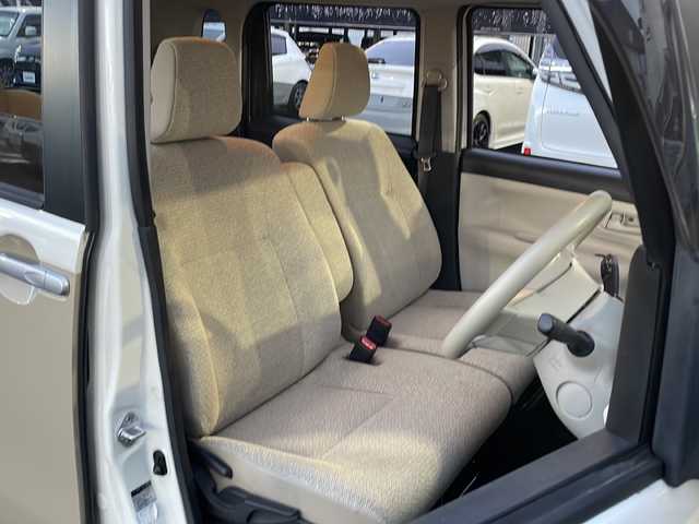 ダイハツ ムーヴ キャンバス X 道東・釧路十勝 2016(平28)年 3.7万km パールホワイトⅢ/ナチュラルベージュマイカメタリック 2トーン 4WD/純正カーオーディオ　/ＣＤ再生/横滑り防止装置/アイドリングストップ　/スマートキー　/プッシュスタート　/純正フロアマット　/社外１４インチアルミホイール/スタッドレスタイヤ積み込み/・155/65/R14/・溝5ミリ/・社外14インチアルミホイール