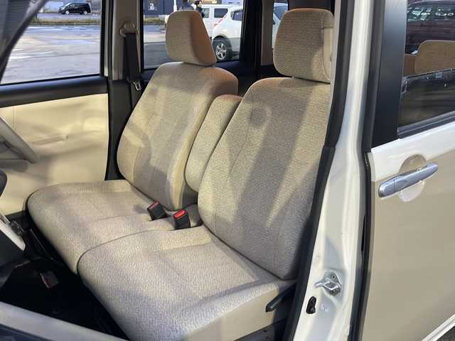 ダイハツ ムーヴ キャンバス X 道東・釧路十勝 2016(平28)年 3.7万km パールホワイトⅢ/ナチュラルベージュマイカメタリック 2トーン 4WD/純正カーオーディオ　/ＣＤ再生/横滑り防止装置/アイドリングストップ　/スマートキー　/プッシュスタート　/純正フロアマット　/社外１４インチアルミホイール/スタッドレスタイヤ積み込み/・155/65/R14/・溝5ミリ/・社外14インチアルミホイール