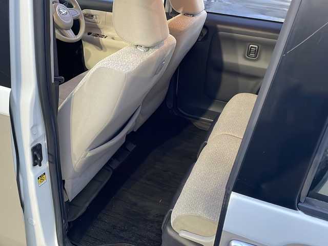 ダイハツ ムーヴ キャンバス X 道東・釧路十勝 2016(平28)年 3.7万km パールホワイトⅢ/ナチュラルベージュマイカメタリック 2トーン 4WD/純正カーオーディオ　/ＣＤ再生/横滑り防止装置/アイドリングストップ　/スマートキー　/プッシュスタート　/純正フロアマット　/社外１４インチアルミホイール/スタッドレスタイヤ積み込み/・155/65/R14/・溝5ミリ/・社外14インチアルミホイール