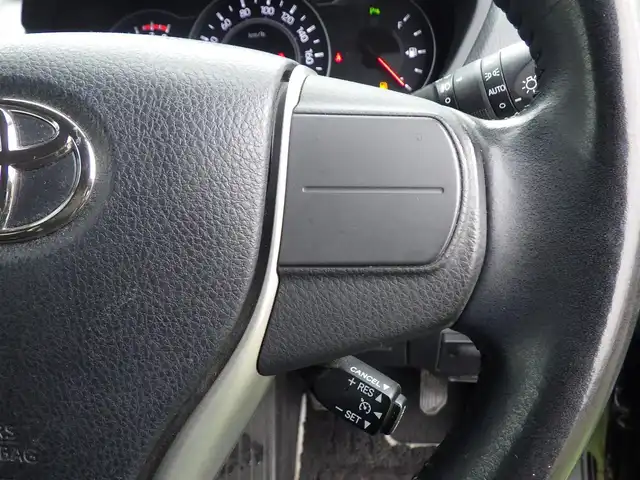トヨタ ヴォクシー ZS 煌Ⅱ 千葉県 2019(平31)年 5.2万km ブラック 205/60R16/Toyota Safety Sense/・プリクラッシュセーフティ/・レーンディパーチャーアラート/・オートハイビーム/クルーズコントロール/両側パワースライドドア/純正SDナビ/地デジTV/【DVD/CD再生機能　Bluetooth接続】/バックカメラ/フリップダウンモニター/ドライブレコーダー（前後撮影）/革巻きステアリング/ETC/LEDヘッドライト/フォグライト/ウインカーミラー/クリアランスソナー/純正16インチアルミホイル/スマートキー