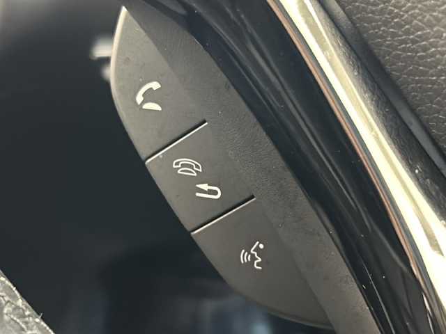 ホンダ シャトル ハイブリッド Z ホンダセンシング 宮城県 2020(令2)年 3.1万km プラチナホワイトパール 純正ナビ/・BT接続/iPod接続/MT付AT/パドルシフト/純正装備品/・16インチAW/・フロアマット/・LEDヘッドライト/ホンダセンシング/・衝突軽減ブレーキ/・歩行者事故低減ステアリング/・アダプティブクルーズコントロール/・路外逸脱抑制機能/バックカメラ/ビルトインETC/革巻きステアリング