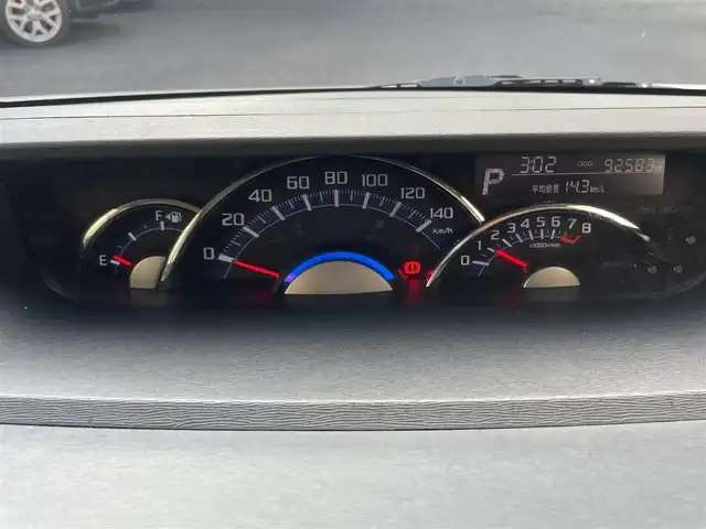 ダイハツ タント カスタム X 岐阜県 2015(平27)年 9.3万km パールホワイトⅢ (株)IDOMが運営する【じしゃロン多治見店】の自社ローン専用車両になります。こちらは現金またはオートローンご利用時の価格です。自社ローンご希望の方は別途その旨お申付け下さい。/純正ナビ/（Bluetooth・CD・DVD・USB・フルセグTV）/バックカメラ/ETC/プッシュスタート/片側パワースライドドア/LED/アイドリングストップ