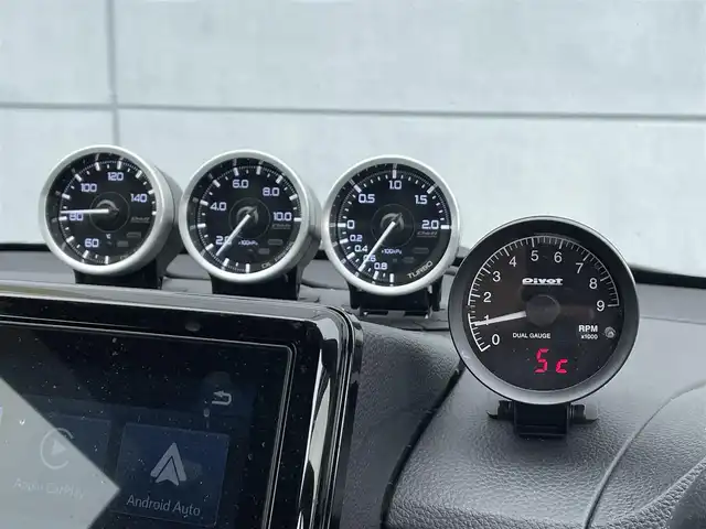 ホンダ Ｎ ＯＮＥ RS 千葉県 2024(令6)年 1.3万km メテオロイドグレーメタリック 6MT/ホンダセンシング/・衝突軽減ブレーキ/レーンキープアシスト/・レーダークルーズコントロール/オートハイビーム/・標識認識/コーナーセンサー(後)/純正ディスプレイオーディオ/・BT/HDMI/USB/カープレイ/バックカメラ/ステアリングスイッチ/ETC/ハーフレザーシート(ラックススエード)/シートヒーター(D/N席)/電動パーキングブレーキ/ブレーキホールド/LEDヘッドライト/オートライト/フォグライト/スマートキー/プッシュスタート/モデューロ15インチAW/無限シフトノブ/社外マフラー/カロッツェリアツィーター/追加メーター/純正フロアマット