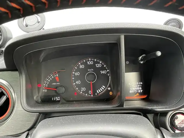 ホンダ Ｎ ＯＮＥ RS 千葉県 2024(令6)年 1.3万km メテオロイドグレーメタリック 6MT/ホンダセンシング/・衝突軽減ブレーキ/レーンキープアシスト/・レーダークルーズコントロール/オートハイビーム/・標識認識/コーナーセンサー(後)/純正ディスプレイオーディオ/・BT/HDMI/USB/カープレイ/バックカメラ/ステアリングスイッチ/ETC/ハーフレザーシート(ラックススエード)/シートヒーター(D/N席)/電動パーキングブレーキ/ブレーキホールド/LEDヘッドライト/オートライト/フォグライト/スマートキー/プッシュスタート/モデューロ15インチAW/無限シフトノブ/社外マフラー/カロッツェリアツィーター/追加メーター/純正フロアマット