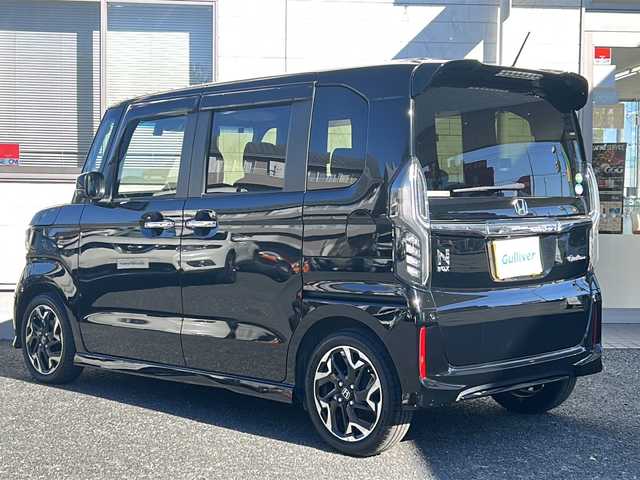 ホンダ Ｎ ＢＯＸ 埼玉県 2019(平31)年 5万km クリスタルブラックパール 純正ナビ　/(FM/AM/フルセグ/DVD/CD/SD/iPod/Bluetooth/USB)/ETC　/ドラレコ /バックカメラ/両側スライド　/プッシュスタート　/ステアリングスイッチ　/レーンキープ　/PCS　/TRC　/Pミラー　/クルコン追　/オートライト　/サンシェード　/ドアバイザー　/純正フロア　/パドルシフト　/ISOFIX　/LEDライト/スマートキー/スペアキー１本