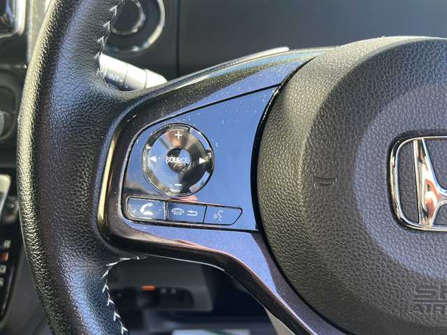 ホンダ Ｎ ＢＯＸ 埼玉県 2019(平31)年 5万km クリスタルブラックパール 純正ナビ　/(FM/AM/フルセグ/DVD/CD/SD/iPod/Bluetooth/USB)/ETC　/ドラレコ /バックカメラ/両側スライド　/プッシュスタート　/ステアリングスイッチ　/レーンキープ　/PCS　/TRC　/Pミラー　/クルコン追　/オートライト　/サンシェード　/ドアバイザー　/純正フロア　/パドルシフト　/ISOFIX　/LEDライト/スマートキー/スペアキー１本