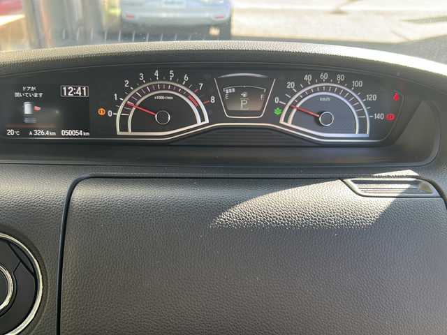 ホンダ Ｎ ＢＯＸ 埼玉県 2019(平31)年 5万km クリスタルブラックパール 純正ナビ　/(FM/AM/フルセグ/DVD/CD/SD/iPod/Bluetooth/USB)/ETC　/ドラレコ /バックカメラ/両側スライド　/プッシュスタート　/ステアリングスイッチ　/レーンキープ　/PCS　/TRC　/Pミラー　/クルコン追　/オートライト　/サンシェード　/ドアバイザー　/純正フロア　/パドルシフト　/ISOFIX　/LEDライト/スマートキー/スペアキー１本