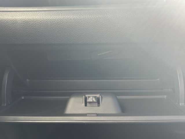 ホンダ Ｎ ＢＯＸ 埼玉県 2019(平31)年 5万km クリスタルブラックパール 純正ナビ　/(FM/AM/フルセグ/DVD/CD/SD/iPod/Bluetooth/USB)/ETC　/ドラレコ /バックカメラ/両側スライド　/プッシュスタート　/ステアリングスイッチ　/レーンキープ　/PCS　/TRC　/Pミラー　/クルコン追　/オートライト　/サンシェード　/ドアバイザー　/純正フロア　/パドルシフト　/ISOFIX　/LEDライト/スマートキー/スペアキー１本