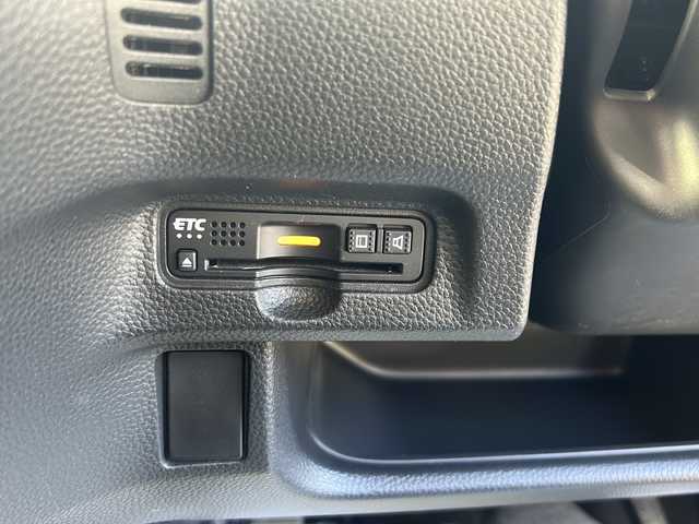 ホンダ Ｎ ＢＯＸ 埼玉県 2019(平31)年 5万km クリスタルブラックパール 純正ナビ　/(FM/AM/フルセグ/DVD/CD/SD/iPod/Bluetooth/USB)/ETC　/ドラレコ /バックカメラ/両側スライド　/プッシュスタート　/ステアリングスイッチ　/レーンキープ　/PCS　/TRC　/Pミラー　/クルコン追　/オートライト　/サンシェード　/ドアバイザー　/純正フロア　/パドルシフト　/ISOFIX　/LEDライト/スマートキー/スペアキー１本