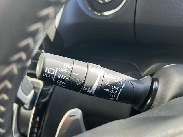 ホンダ Ｎ ＢＯＸ 埼玉県 2019(平31)年 5万km クリスタルブラックパール 純正ナビ　/(FM/AM/フルセグ/DVD/CD/SD/iPod/Bluetooth/USB)/ETC　/ドラレコ /バックカメラ/両側スライド　/プッシュスタート　/ステアリングスイッチ　/レーンキープ　/PCS　/TRC　/Pミラー　/クルコン追　/オートライト　/サンシェード　/ドアバイザー　/純正フロア　/パドルシフト　/ISOFIX　/LEDライト/スマートキー/スペアキー１本