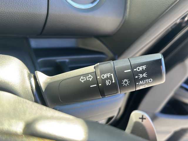 ホンダ Ｎ ＢＯＸ 埼玉県 2019(平31)年 5万km クリスタルブラックパール 純正ナビ　/(FM/AM/フルセグ/DVD/CD/SD/iPod/Bluetooth/USB)/ETC　/ドラレコ /バックカメラ/両側スライド　/プッシュスタート　/ステアリングスイッチ　/レーンキープ　/PCS　/TRC　/Pミラー　/クルコン追　/オートライト　/サンシェード　/ドアバイザー　/純正フロア　/パドルシフト　/ISOFIX　/LEDライト/スマートキー/スペアキー１本