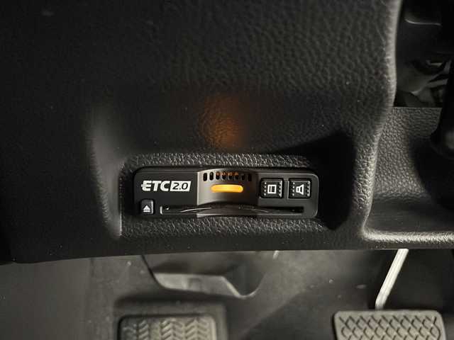 ホンダ ヴェゼル ハイブリッド e:HEV Z 長野県 2021(令3)年 2.1万km メテオロイドグレーメタリック 4WD/純正メモリナビ&フルセグTV&USB&BT/ホンダセンシング/アダプティブクルーズコントロール/レーンキープアシスト/車線逸脱警報/衝突軽減ブレーキ/ブラインドスポットインフォメーション/先行車発進告知/社外前後ドライブレコーダー/パワーバックドア/ハーフレザーシート/前席シートヒーター/ステアリングスイッチ/ステアリングヒーター/パドルシフト/全方位カメラ/ビルトインETC2.0/LEDヘッドライト/オートライト/フロントフォグランプ/電動格納ミラー/ウィンカーミラー/ドアミラーヒーター/電動ホールド/ブレーキホールド/純正18インチAW装着/純正フロアマット/社外ドアバイザー/置くだけ充電/プッシュスタート/スマートキー