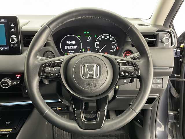 ホンダ ヴェゼル ハイブリッド e:HEV Z 長野県 2021(令3)年 2.1万km メテオロイドグレーメタリック 4WD/純正メモリナビ&フルセグTV&USB&BT/ホンダセンシング/アダプティブクルーズコントロール/レーンキープアシスト/車線逸脱警報/衝突軽減ブレーキ/ブラインドスポットインフォメーション/先行車発進告知/社外前後ドライブレコーダー/パワーバックドア/ハーフレザーシート/前席シートヒーター/ステアリングスイッチ/ステアリングヒーター/パドルシフト/全方位カメラ/ビルトインETC2.0/LEDヘッドライト/オートライト/フロントフォグランプ/電動格納ミラー/ウィンカーミラー/ドアミラーヒーター/電動ホールド/ブレーキホールド/純正18インチAW装着/純正フロアマット/社外ドアバイザー/置くだけ充電/プッシュスタート/スマートキー