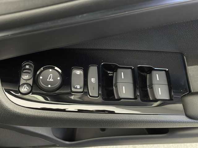 ホンダ ヴェゼル ハイブリッド e:HEV Z 長野県 2021(令3)年 2.1万km メテオロイドグレーメタリック 4WD/純正メモリナビ&フルセグTV&USB&BT/ホンダセンシング/アダプティブクルーズコントロール/レーンキープアシスト/車線逸脱警報/衝突軽減ブレーキ/ブラインドスポットインフォメーション/先行車発進告知/社外前後ドライブレコーダー/パワーバックドア/ハーフレザーシート/前席シートヒーター/ステアリングスイッチ/ステアリングヒーター/パドルシフト/全方位カメラ/ビルトインETC2.0/LEDヘッドライト/オートライト/フロントフォグランプ/電動格納ミラー/ウィンカーミラー/ドアミラーヒーター/電動ホールド/ブレーキホールド/純正18インチAW装着/純正フロアマット/社外ドアバイザー/置くだけ充電/プッシュスタート/スマートキー