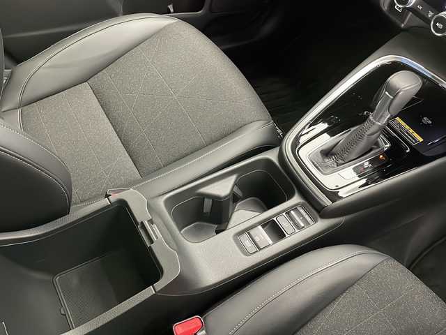 ホンダ ヴェゼル ハイブリッド e:HEV Z 長野県 2021(令3)年 2.1万km メテオロイドグレーメタリック 4WD/純正メモリナビ&フルセグTV&USB&BT/ホンダセンシング/アダプティブクルーズコントロール/レーンキープアシスト/車線逸脱警報/衝突軽減ブレーキ/ブラインドスポットインフォメーション/先行車発進告知/社外前後ドライブレコーダー/パワーバックドア/ハーフレザーシート/前席シートヒーター/ステアリングスイッチ/ステアリングヒーター/パドルシフト/全方位カメラ/ビルトインETC2.0/LEDヘッドライト/オートライト/フロントフォグランプ/電動格納ミラー/ウィンカーミラー/ドアミラーヒーター/電動ホールド/ブレーキホールド/純正18インチAW装着/純正フロアマット/社外ドアバイザー/置くだけ充電/プッシュスタート/スマートキー