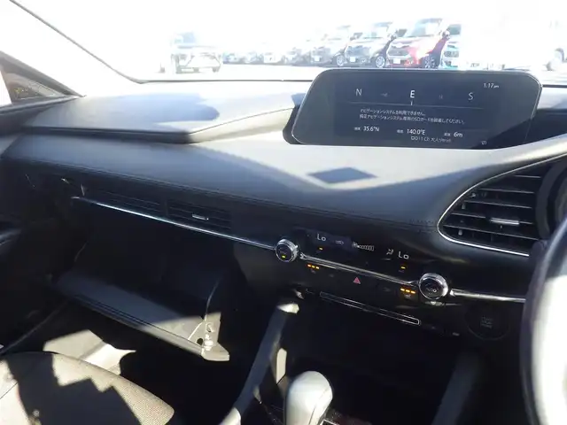 マツダ マツダ３セダン 20S プロアクティブ 千葉県 2019(令1)年 1.5万km マシーングレープレミアムM スマートブレーキサポート/ブラインドスポットモニタリング/レーンキープ・アシスト・システム/アクティブ・ドライビング・ディスプレイ/純正SDナビ/地デジTV/【DVD/CD再生機能　Bluetooth接続】/【Apple CarPlay　Android Auto対応】/バックカメラ/革巻きステアリング/ステアリングヒーター/ステアリングスイッチ/運転席パワーシート/前席シートヒーター/ETC/LEDヘッドライト/ウインカーミラー/コーナーセンサー/純正18インチアルミホイル/サイド/カーテンエアバッグ/アドバンストキーレスエントリー