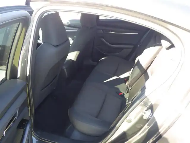 マツダ マツダ３セダン 20S プロアクティブ 千葉県 2019(令1)年 1.5万km マシーングレープレミアムM スマートブレーキサポート/ブラインドスポットモニタリング/レーンキープ・アシスト・システム/アクティブ・ドライビング・ディスプレイ/純正SDナビ/地デジTV/【DVD/CD再生機能　Bluetooth接続】/【Apple CarPlay　Android Auto対応】/バックカメラ/革巻きステアリング/ステアリングヒーター/ステアリングスイッチ/運転席パワーシート/前席シートヒーター/ETC/LEDヘッドライト/ウインカーミラー/コーナーセンサー/純正18インチアルミホイル/サイド/カーテンエアバッグ/アドバンストキーレスエントリー