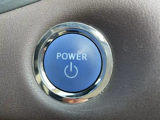 トヨタ クラウン ハイブリッド S Cパッケージ 大阪府 2019(平31)年 2.9万km シルバーM 純正ナビ　/トヨタセーフティセンス /バックカメラ　/前後ドライブレコーダー /ETC /ＨＵＤ　/ＢＳＭ /レーダークルーズコントロール /パワーシート /シートヒーター /ステアリングヒーター /パドルシフト/純正フロアマット/LEDヘッド・フォグ/純正17インチAW/スペアキー