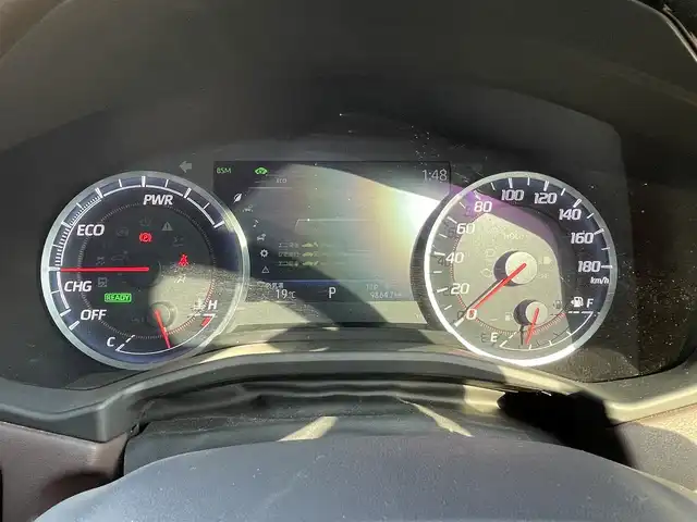 トヨタ クラウン ハイブリッド S Cパッケージ 大阪府 2019(平31)年 2.9万km シルバーM 純正ナビ　/トヨタセーフティセンス /バックカメラ　/前後ドライブレコーダー /ETC /ＨＵＤ　/ＢＳＭ /レーダークルーズコントロール /パワーシート /シートヒーター /ステアリングヒーター /パドルシフト/純正フロアマット/LEDヘッド・フォグ/純正17インチAW/スペアキー