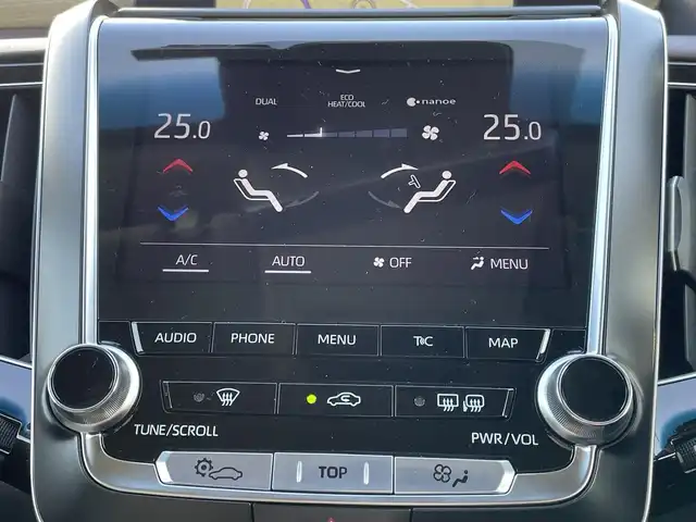 トヨタ クラウン ハイブリッド S Cパッケージ 大阪府 2019(平31)年 2.9万km シルバーM 純正ナビ　/トヨタセーフティセンス /バックカメラ　/前後ドライブレコーダー /ETC /ＨＵＤ　/ＢＳＭ /レーダークルーズコントロール /パワーシート /シートヒーター /ステアリングヒーター /パドルシフト/純正フロアマット/LEDヘッド・フォグ/純正17インチAW/スペアキー