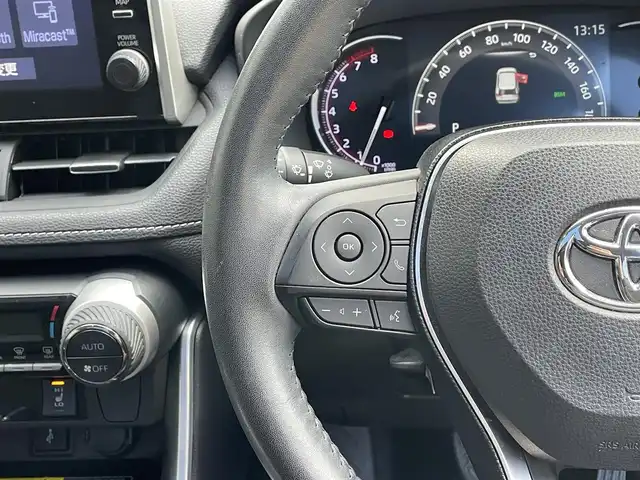 トヨタ ＲＡＶ４ G Zパッケージ 滋賀県 2021(令3)年 4万km アティチュードブラックマイカ TRDエアロ/パノラマルーフ/レザーシート/純正８型ディスプレイオーディオ/デジタルインナーミラー/シートヒーター/パワーシート/BSM/パワーバックドア/パノラミックビューモニター/追従クルーズコントロール/LEDヘッドライト/純正１９AW/ステアリングヒーター