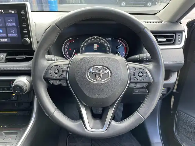 トヨタ ＲＡＶ４ G Zパッケージ 滋賀県 2021(令3)年 4万km アティチュードブラックマイカ TRDエアロ/パノラマルーフ/レザーシート/純正８型ディスプレイオーディオ/デジタルインナーミラー/シートヒーター/パワーシート/BSM/パワーバックドア/パノラミックビューモニター/追従クルーズコントロール/LEDヘッドライト/純正１９AW/ステアリングヒーター
