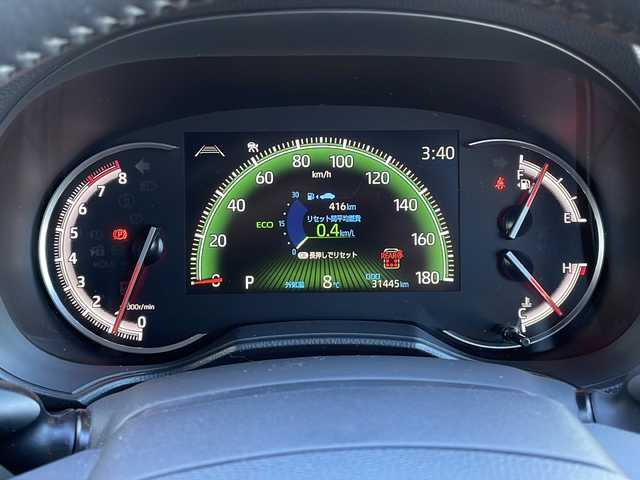 トヨタ ヴォクシー S－Z 山口県 2024(令6)年 3.2万km ホワイトパールクリスタルシャイン 純正ディスプレイオーディオ/・ナビキッド/・Bluetooth接続/・フルセグTV/・AM/FM/・CD/DVDキット/・Miracast/・HDMI/バックカメラ/ビルトインETC/ドライブレコーダー/Toyota Safety Sense/・プリクラッシュセーフティ/・レーントレーシングアシスト/・レーンチェンジアシスト/・レーンディパーチャーアラート/・プロアクティブドライビングアシスト/・フロントクロストラフィックアラート/・発進遅れ告知機能/・ロードサインアシスト/・レーダークルーズコントロール/・ドライバー異常時対応システム/・ブラインドスポットモニター/USB入力端子/純正フロアマット/両側パワースライドドア/スマートキー/プッシュスタート/スペアキー1本/ハーフレザーシート/シートヒーター/純正LEDライト/純正17インチアルミホイール/ドアバイザー/ウィンカーミラー/取扱説明書/保証書