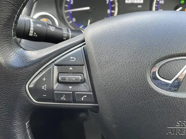 日産 スカイライン ハイブリッド 350GT FOUR 道央・札幌 2014(平26)年 12.1万km ダークメタルグレー (株)IDOMが運営する【じしゃロン札幌豊平店】の自社ローン対象車両になります。こちらは現金ご利用時の価格です。/自社ローンご希望の方は別途その旨お申付け下さい。/プッシュスタート/ハーフレザーシート/前席パワーシート/純正ナビ・フルセグTV/バックカメラ/ETC