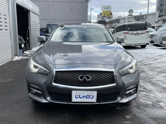 日産 スカイライン ハイブリッド 350GT FOUR 道央・札幌 2014(平26)年 12.1万km ダークメタルグレー (株)IDOMが運営する【じしゃロン札幌豊平店】の自社ローン対象車両になります。こちらは現金ご利用時の価格です。/自社ローンご希望の方は別途その旨お申付け下さい。/プッシュスタート/ハーフレザーシート/前席パワーシート/純正ナビ・フルセグTV/バックカメラ/ETC