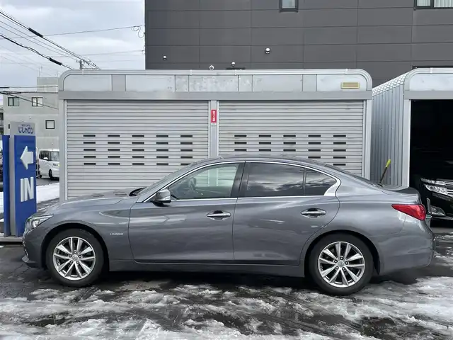 日産 スカイライン ハイブリッド 350GT FOUR 道央・札幌 2014(平26)年 12.1万km ダークメタルグレー (株)IDOMが運営する【じしゃロン札幌豊平店】の自社ローン対象車両になります。こちらは現金ご利用時の価格です。/自社ローンご希望の方は別途その旨お申付け下さい。/プッシュスタート/ハーフレザーシート/前席パワーシート/純正ナビ・フルセグTV/バックカメラ/ETC