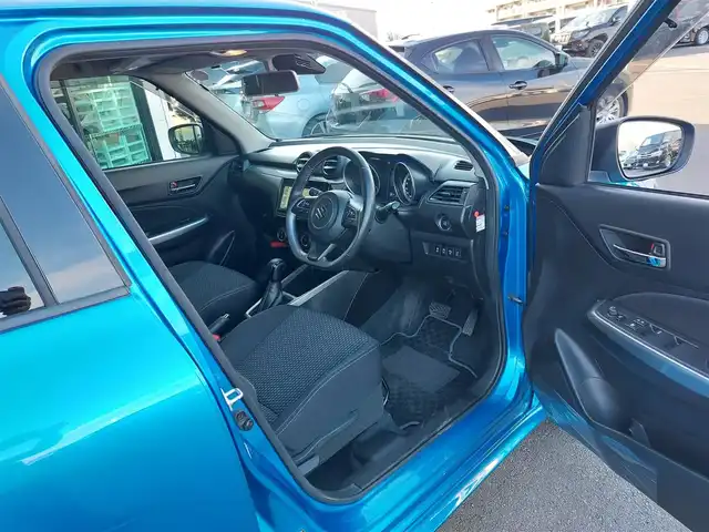 スズキ スイフト HYBRID RS 東京都 2018(平30)年 4.4万km スピーディーブルーM 寒冷地仕様/セーフティサポート/デュアルカメラブレーキサポート/レーンアシスト/レーダークルーズコントロール/純正SDナビ/CD/DVD/BT/AM/FM/TV/全周囲カメラ/前席シートヒーター/カーメイトエンジンスターター