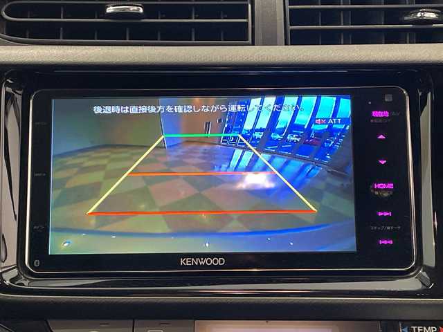 トヨタ アクア G 福井県 2014(平26)年 5.6万km シルバーM ケンウッドナビ/フルセグTV/BT/DVD/CD/SD/バックカメラ/クルーズコントロール/先行車発信お知らせ/ETC/前後ドライブレコーダー/オートライト/LEDヘッドライト/LED黄色フォグ/社外AW付サマータイヤ車載/プッシュスタート/スマートキー/社外14インチアルミホイール