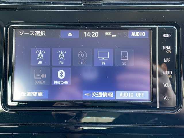 トヨタ プリウス A 秋田県 2020(令2)年 5.8万km ホワイトパールクリスタルシャイン メモリナビ　/DTV　DVD　CD　Bluetooth　SD　ラジオ/バックカメラ/トヨタセーフティセンス/アダプティブクルーズコントロール/レーンキープアシスト/プリクラッシュセーフティ/コーナーセンサー/ブラインドスポットモニター/ヘッドアップディスプレイ/パーキングアシスト/オートマチックハイビーム/寒冷地仕様/フロントワイパーデアイサー/ステアリングスイッチ/ビルトインETC/LEDヘッドライト/オートライト/フォグランプ/電動格納ミラー/ウィンカーミラー/プッシュスタート/スマートキー/スペアキー1本/取扱説明書/保証書