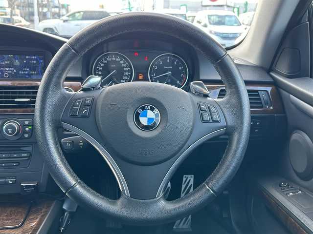 ＢＭＷ ３３５ｉ