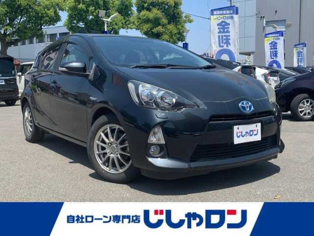 トヨタ アクア S 福井県 2012(平24)年 10.1万km ブラックマイカ (株)IDOMが運営する【じしゃロン福井店】の自社ローン専用車両になりますこちらは現金またはオートローンご利用時の価格です。自社ローンご希望の方は別途その旨お申付け下さい/純正ナビ/バックカメラ/フルセグ/ドライブレコーダー/電動格納ミラー/ETC