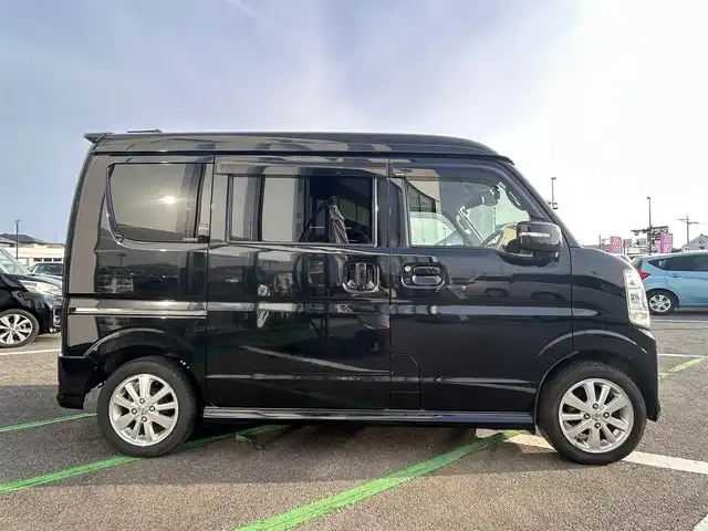 日産 ＮＶ１００クリッパー リオ G 長崎県 2015(平27)年 2.4万km ブルーイッシュブラック ワンオーナー/純正ナビ/　(Bluetooth/CD/DVD)/フルセグTV/パワースライドドア(両側)/電動オートステップ(助手席側)/ドライブレコーダー/ETC/インテリジェントエマージェンシーブレーキ/踏み間違い衝突防止アシスト/エマージェンシーストップシグナル/ビークルダイナミクスコントロール/IC付ターボ/HIDヘッドランプ/フロントフォグランプ/オートライト/オートエアコン/ステアリングスイッチ/純正14インチアルミホイール/インテリジェントキー/プッシュスタートボタン/保証書