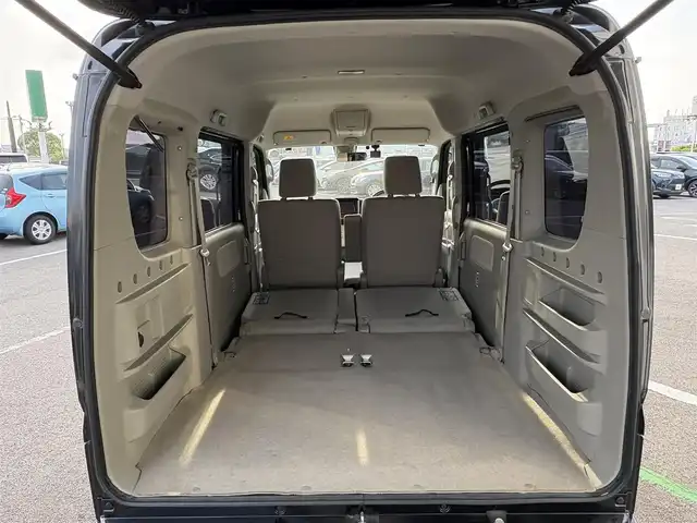 日産 ＮＶ１００クリッパー リオ G 長崎県 2015(平27)年 2.4万km ブルーイッシュブラック ワンオーナー/純正ナビ/　(Bluetooth/CD/DVD)/フルセグTV/パワースライドドア(両側)/電動オートステップ(助手席側)/ドライブレコーダー/ETC/インテリジェントエマージェンシーブレーキ/踏み間違い衝突防止アシスト/エマージェンシーストップシグナル/ビークルダイナミクスコントロール/IC付ターボ/HIDヘッドランプ/フロントフォグランプ/オートライト/オートエアコン/ステアリングスイッチ/純正14インチアルミホイール/インテリジェントキー/プッシュスタートボタン/保証書