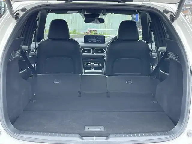 マツダ ＣＸ－５ 25S スポーツアピアランス 道央・札幌 2022(令4)年 1.9万km スノーフレイクホワイトパールマイカ ４WD/純正メーカーナビ/AM/FM/BT/フルセグ/衝突被害軽減ブレーキ/横滑り防止装置/レーダークルーズコントロール/レーンキープアシスト/オフロードトランクションアシスト/クリアランスソナー/ブラインドスポットモニター/アラウンドビューモニター/ETC/アイドリングストップ/SPORTMODE/パワーバックドア/前席パワーシート/D席メモリーシート/前席シートヒーター/レザーシート/革巻きステアリング/ステアリングリモコン/パドルシフト/ハンドルヒーター/電動パーキング/オートブレーキホールド/MTモード付AT/プッシュスタート/スマートキー/LEDヘッドライト/オートライト/オートハイビーム/電動格納ミラー/ウィンカーミラー/純正フロアマット/純正エンジンスターター