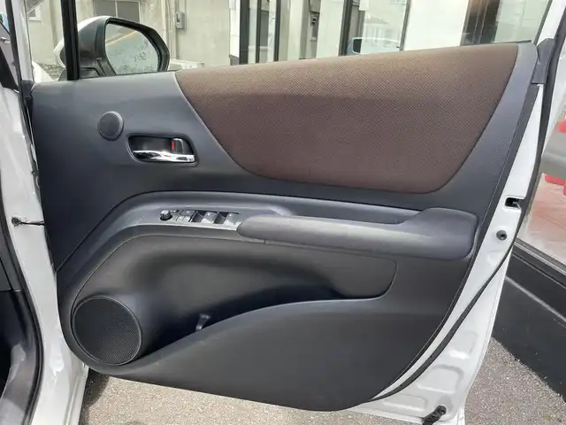 トヨタ シエンタ G クエロ 佐賀県 2020(令2)年 3.4万km ホワイトパールクリスタルシャイン トヨタセーフティセンス/・プリクラッシュセーフティシステム/・レーンディパーチャーアラート/・オートマチィックハイビーム/インテリジェントクリアランスソナー/純正SDナビ/・パノラミックビューモニター/・フルセグTV/BT/CD/DVD/両側パワースライドドア/ハーフレザーシート（合皮）/LEDヘッドライト/フォグランプ/オートライト/前後ドライブレコーダー(TZ-D205W)/ETC/プッシュスタート/革巻きステアリング/ステアリングスイッチ/電動格納ミラー/フロアマット/ドアバイザー/スペアキー×１