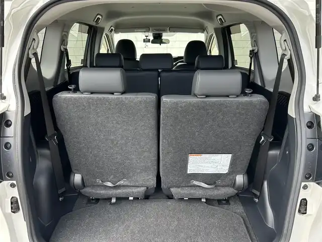 トヨタ シエンタ G クエロ 福岡県 2020(令2)年 3.5万km ホワイトパールクリスタルシャイン 純正７型SDナビ(フルセグTV/CD/DVD/BT)全方位モニタートヨタセーフティーコーナーセンサー両側電動ドラレコETC純正LEDヘッドライト純正フロアマットUSBポートプッシュスタートスマートキーバックカメラ