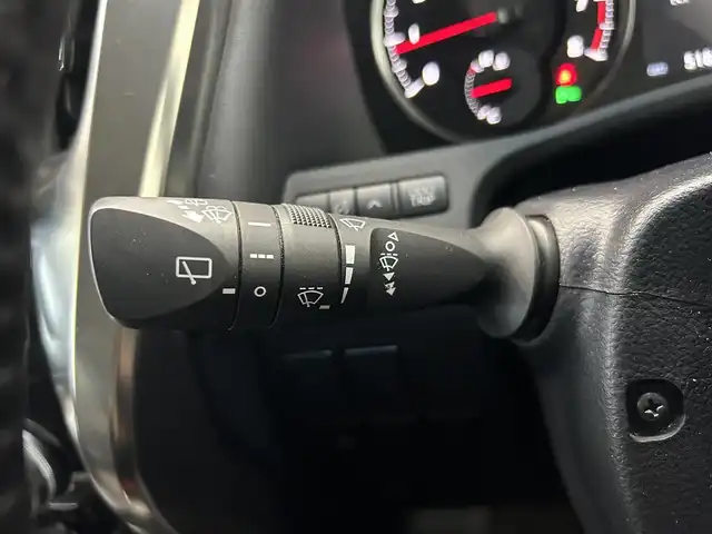 トヨタ ヴェルファイア Z Aエディション 鹿児島県 2015(平27)年 5.2万km ブラック 禁煙車　/純正ナビ　/・フルセグＴＶ　/・CD/・FM/AM/・BT/バックカメラ　/前後ドラレコ　/ビルドインＥＴＣ　/ＬＥＤヘッドライト　/オートライト　/フロントソナー　/バックソナー　/純正アルミ　/オットマン　/ハーフレザーシート　/スマートキー/両側パワスラ