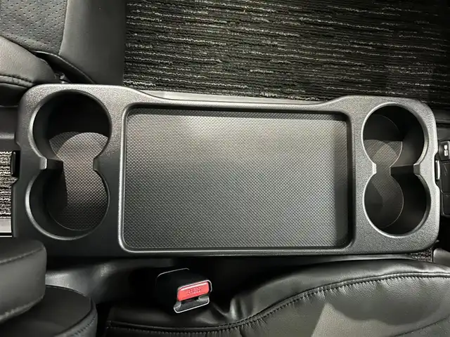 トヨタ ヴェルファイア Z Aエディション 鹿児島県 2015(平27)年 5.2万km ブラック 禁煙車　/純正ナビ　/・フルセグＴＶ　/・CD/・FM/AM/・BT/バックカメラ　/前後ドラレコ　/ビルドインＥＴＣ　/ＬＥＤヘッドライト　/オートライト　/フロントソナー　/バックソナー　/純正アルミ　/オットマン　/ハーフレザーシート　/スマートキー/両側パワスラ