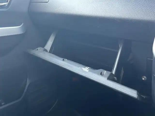 ダイハツ トール カスタムG SAⅡ 栃木県 2018(平30)年 7.1万km 緑 エマージェンシーブレーキ/kenwood社外ナビ/ワンセグテレビ/アラウンドビューモニター/ETC/アイドリングストップ/スマートキー/LEDオートライト/純正アルミホイール/コーナーセンサー/プッシュスタート/ドアバイザー/横滑り防止装置/スタッドレスタイヤ