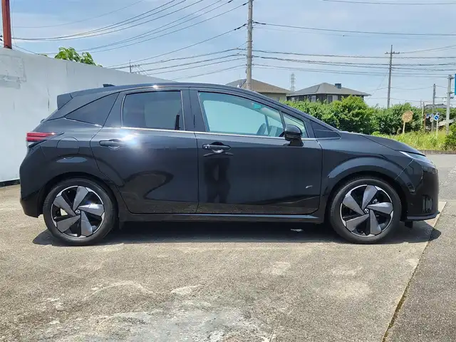 日産 オーラ G レザーエディション 山形県 2022(令4)年 3.3万km 黒 〇ワンオーナー/〇純正ナビ/〇フルセグTV/〇バックカメラ/〇アラウンドビューモニター/〇ビルトインETC2.0/〇BOSEサウンドシステム/〇全方位運転支援システム/〇レーダークルーズコントロール/〇プロパイロット/〇スマートデジタルルームミラー/〇置くだけ充電/〇LEDヘッドランプ/〇オートライト/〇フォグランプ/〇純正17インチアルミ/〇革巻きステアリング/〇ステアリングヒーター/〇オートエアコン/〇革シート/〇シートヒーター/〇インテリジェントキー/〇禁煙車