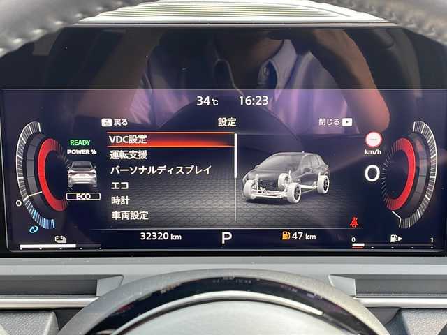 日産 オーラ G レザーエディション 山形県 2022(令4)年 3.3万km 黒 禁煙車/ワンオーナー/全方位運転支援システム/プロパイロット/プロパイロット緊急停止支援システム/エマージェンシーブレーキ/インテリジェントFCW(前方衝突予測警報)/インテリジェントDA(ふらつき警報)/インテリジェントLI(車線逸脱防止支援システム)/LDW(車線逸脱警報)/インテリジェントBSI(後側方衝突防止支援システム)/BSW(後側方車両検知警報)/標識検知機能/インテリジェントアラウンドビューモニター(移動物 検知機能付)/踏み間違い衝突防止アシスト/RCTA(後退時車両検知警報)/インテリジェントルームミラー/エマージェンシーストップシグナル/SOSコール/オートブレーキホールド/純正NissanConectナビ(AM.FM.TV.Bleetooth.AndroidAuto.HDMI.USB)/寒冷地仕様/ETC2.0 /置くだけ充電/BOSEサウンドシステム/ステアリングヒーター/シートヒーター(D/N席)/革シート/LEDヘッドランプ/フォグランプ/純正サマーAW17インチ