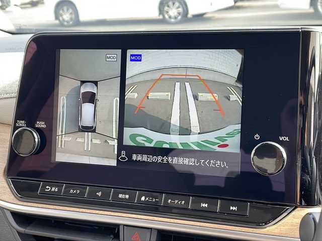 日産 オーラ G レザーエディション 山形県 2022(令4)年 3.3万km 黒 禁煙車/ワンオーナー/全方位運転支援システム/プロパイロット/プロパイロット緊急停止支援システム/エマージェンシーブレーキ/インテリジェントFCW(前方衝突予測警報)/インテリジェントDA(ふらつき警報)/インテリジェントLI(車線逸脱防止支援システム)/LDW(車線逸脱警報)/インテリジェントBSI(後側方衝突防止支援システム)/BSW(後側方車両検知警報)/標識検知機能/インテリジェントアラウンドビューモニター(移動物 検知機能付)/踏み間違い衝突防止アシスト/RCTA(後退時車両検知警報)/インテリジェントルームミラー/エマージェンシーストップシグナル/SOSコール/オートブレーキホールド/純正NissanConectナビ(AM.FM.TV.Bleetooth.AndroidAuto.HDMI.USB)/寒冷地仕様/ETC2.0 /置くだけ充電/BOSEサウンドシステム/ステアリングヒーター/シートヒーター(D/N席)/革シート/LEDヘッドランプ/フォグランプ/純正サマーAW17インチ