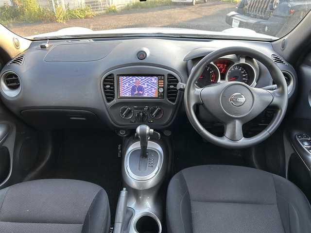 日産 ジューク 15RS タイプV 宮城県 2014(平26)年 6.9万km ブリリアントホワイトパール 純正ディーラーオプションナビ/フルセグTV/FM・AM/CD・DVD/SD/Bluetooth/ipod/USB//HDMI/AUX/BLONKS製アルミホイール16インチ/KENWOOD製ドラレコ前/純正フロアマット/ETC/バックカメラ/横滑り防止/リモコンキー/ハロゲンランプ