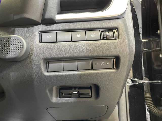 日産 エクストレイル X e－4ORCE 岩手県 2022(令4)年 2.8万km ダイヤモンドブラック ４WD/プロパイロット/防水シート/ヒルディセントコントロール/パワーシート/シートヒーター/ステアリングヒーター/車線逸脱抑制/踏み間違い衝突防止アシスト/ハイビームアシスト/ビークルダイナミクスコントロール/標識認識機能/前後ソナー/後側方車両接近警報/純正ナビ/ステアリングスイッチ/バックカメラ/ETC2.0/ドライブレコーダー/ドライブモードセレクター/LEDヘッドライト/純正18インチアルミホイール