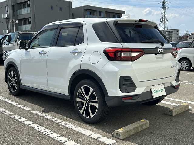ダイハツ ロッキー G 石川県 2020(令2)年 5.2万km シャイニングホワイトパール 純正ナビ/フルセグテレビ/DVD再生/ETC/Bluetooth/バックカメラ/ドライブレコーダー/スタッドレスタイヤ4本付き/LEDヘッドライト/スマートキー/シートヒーター/純正フロアマット/ダブル＋サイドエアバック/純正フロアマット/クリアランスソナー/レーダークルーズコントロール