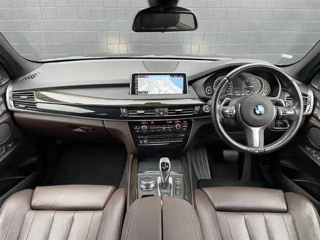 ＢＭＷ Ｘ５ xDrive 35d Mスポーツ 三重県 2017(平29)年 2.6万km サファイアブラックP ＡＣＣ/パノラマサンルーフ/ハーマンカードン/ブラウンレザー/純正ナビ/全方位カメラ/地デジ/純正２０インチＡＷ/イージークローズドア/アダプティブサスペンション/インテリジェントセーフティ/ＬＥＤ